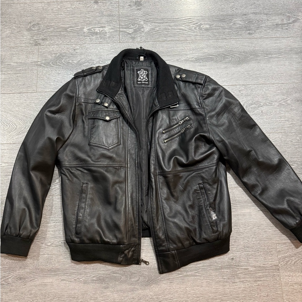 Men's Black Leather Bomber Jacket